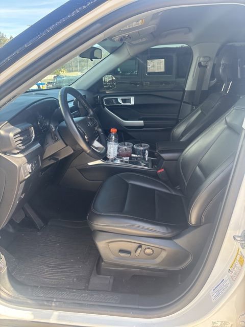 Used 2021 Ford Explorer XLT w/ Equipment Group 202A image 20