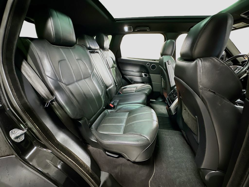 Used 2016 Land Rover Range Rover Sport HSE image 31