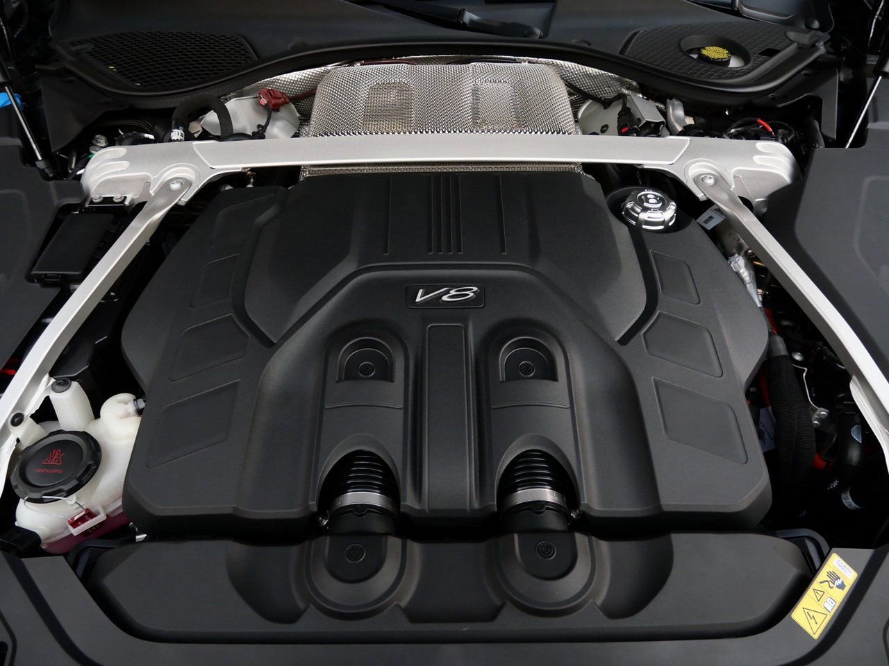 New 2025 Bentley Flying Spur Plug-In Hybrid image 22