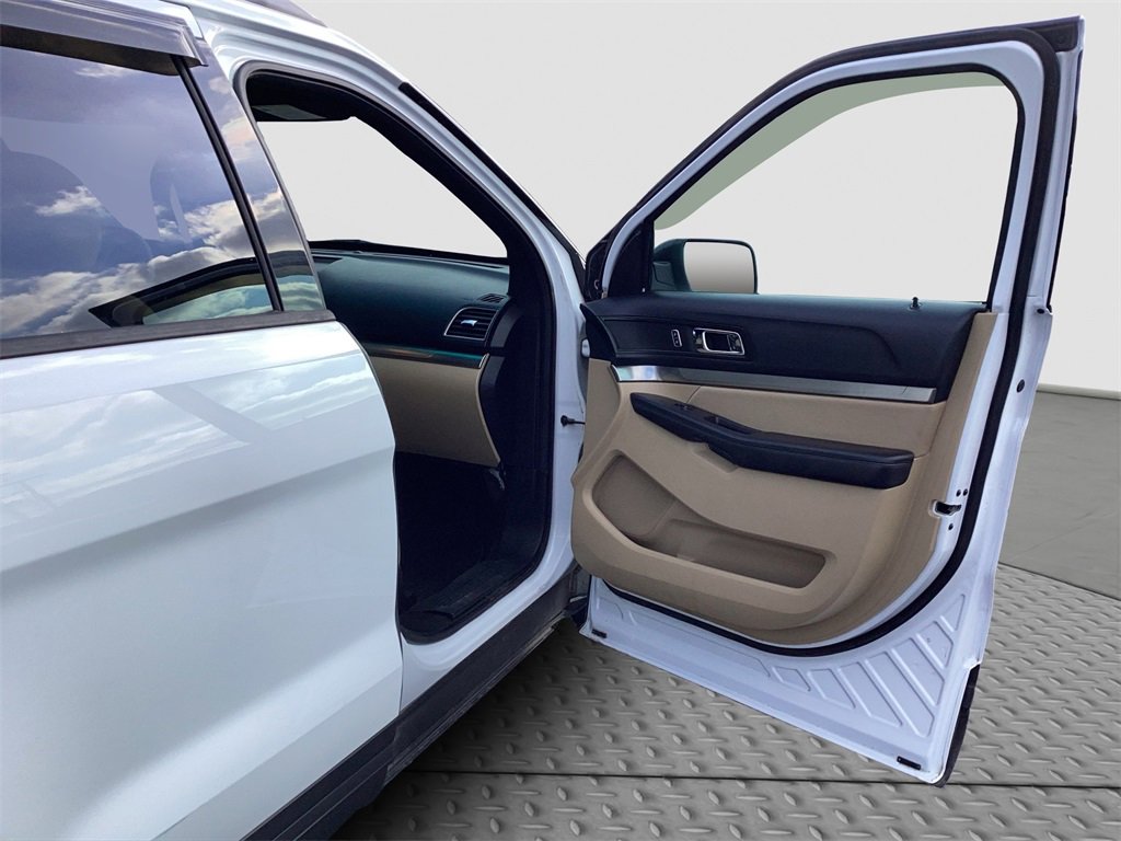 Used 2016 Ford Explorer 4WD image 30
