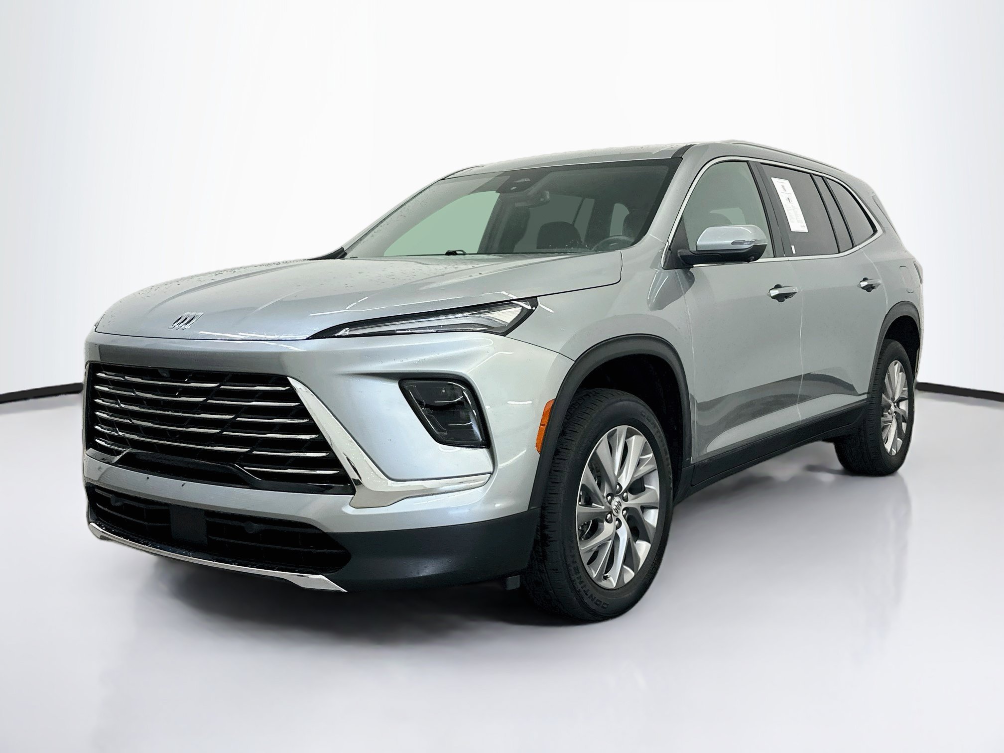 Used 2025 Buick Enclave Preferred AWD/4WD image 3