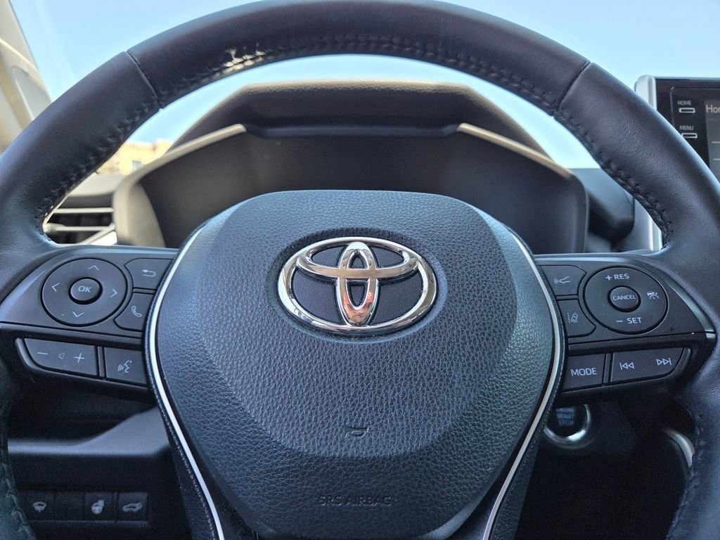 Used 2019 Toyota RAV4 XLE Premium w/ Advanced Technology Package image 34