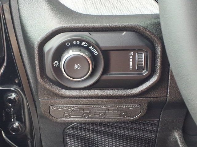 Used 2024 Jeep Wrangler Sport AWD/4WD image 21