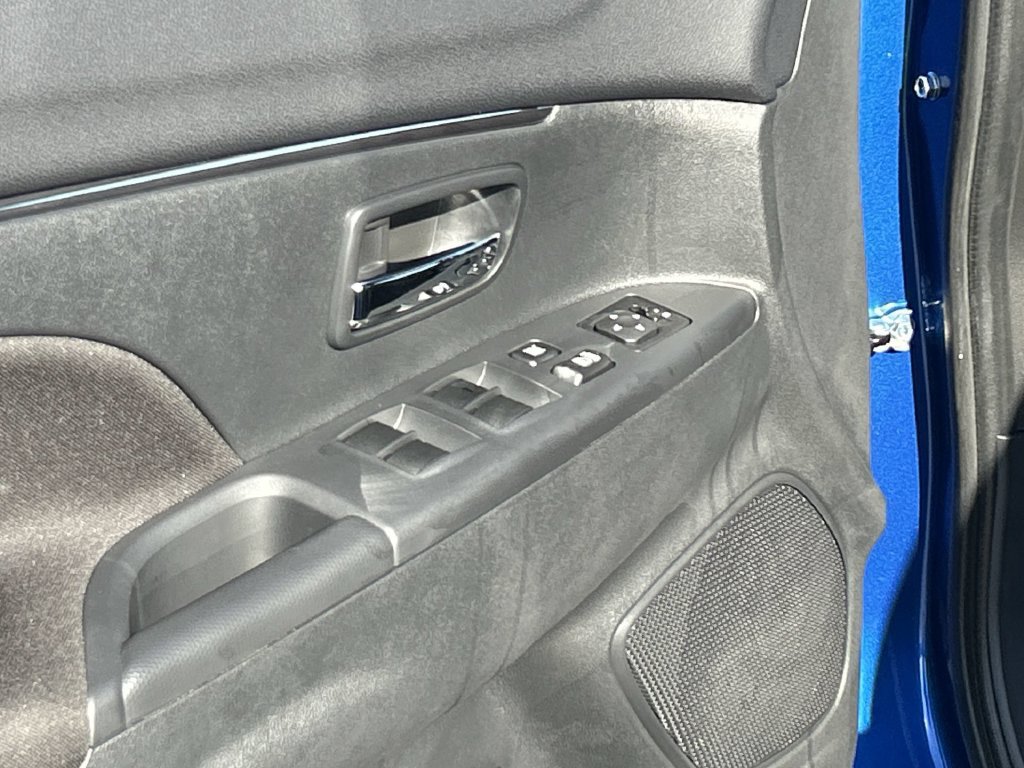 New 2027 Mitsubishi Outlander Sport FWD image 16