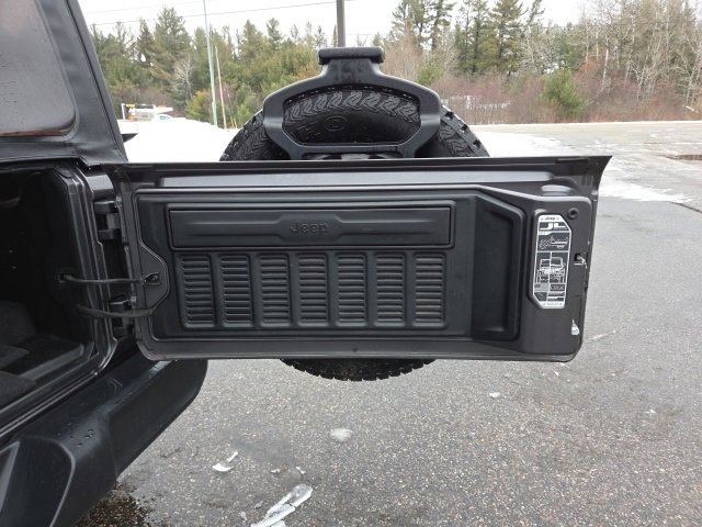 Used 2021 Jeep Wrangler Sport S image 36