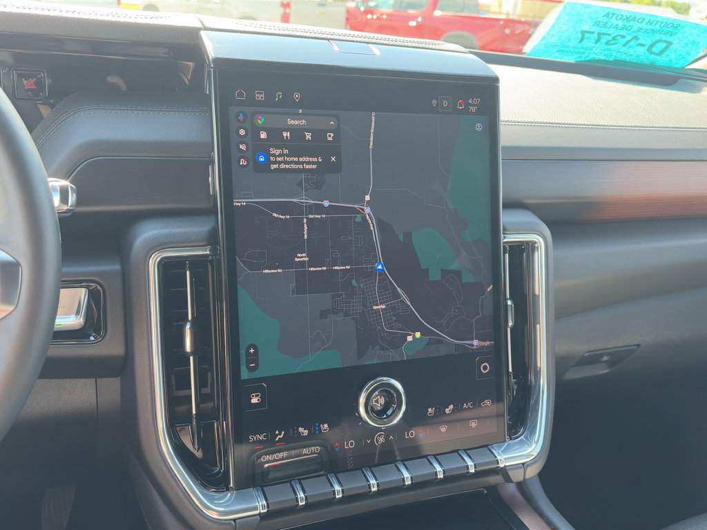 Certified 2025 GMC Yukon Denali AWD/4WD image 24