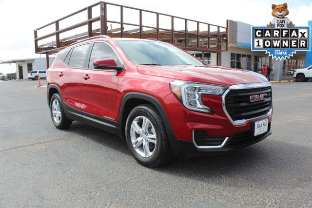 Used 2022 GMC Terrain SLE w/ Driver Convenience Package FWD image 1