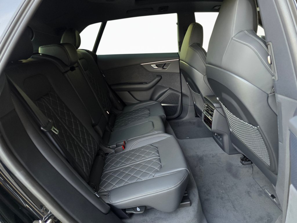 New 2026 Audi SQ8 Premium Plus AWD/4WD image 23