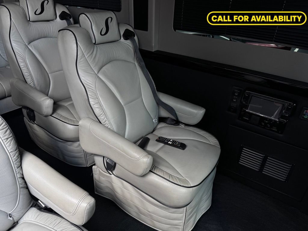 Used 2015 RAM ProMaster 2500 w/ Premium Appearance Group FWD image 30