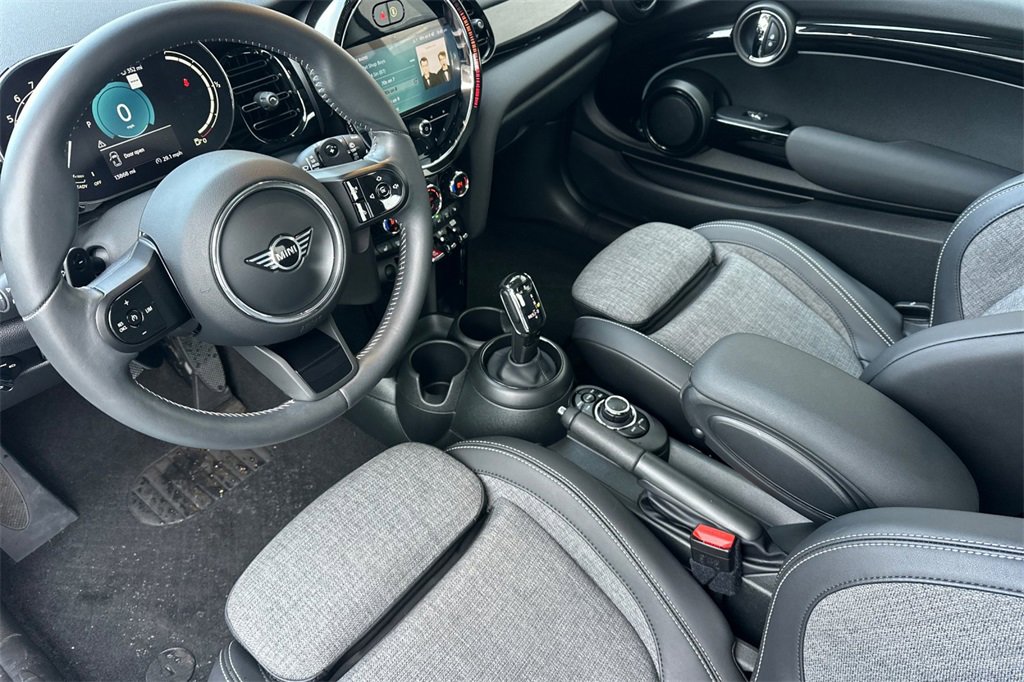 Used 2023 MINI Cooper S w/ Signature Upholstery Package image 13