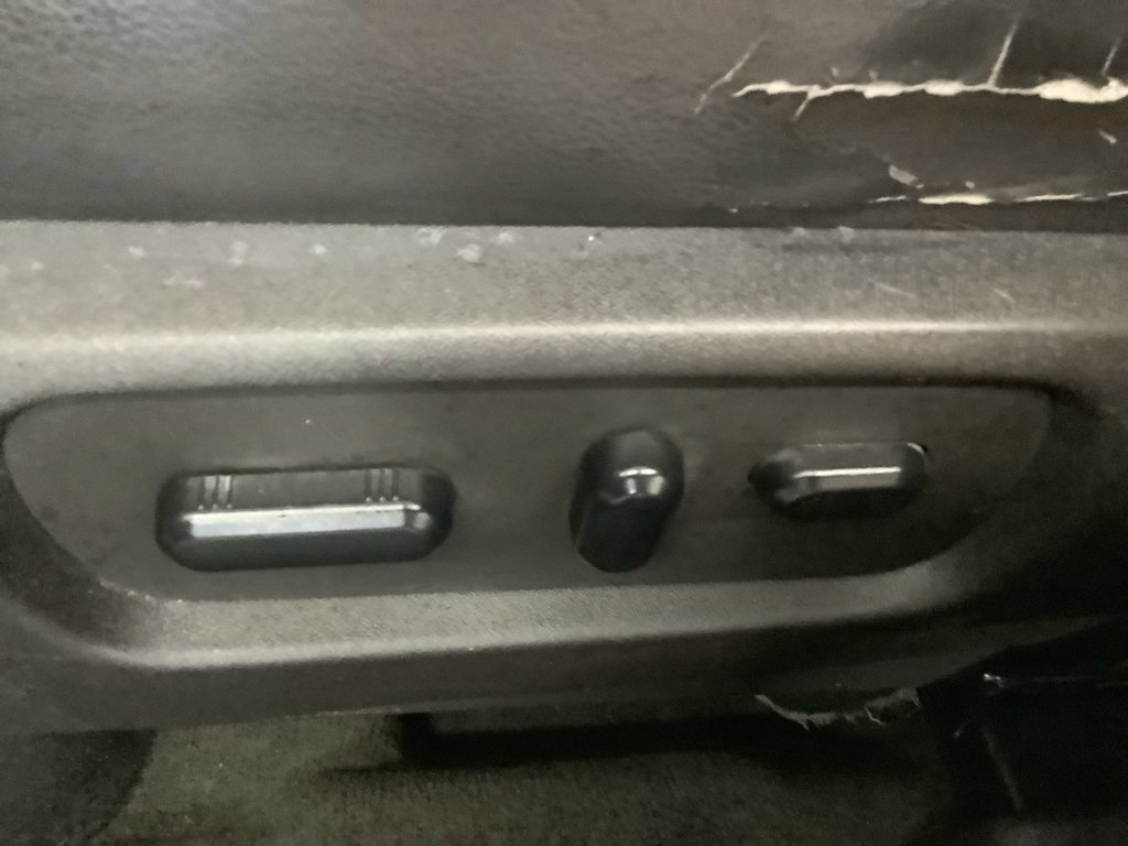 Used 2015 Ford Explorer Sport image 11