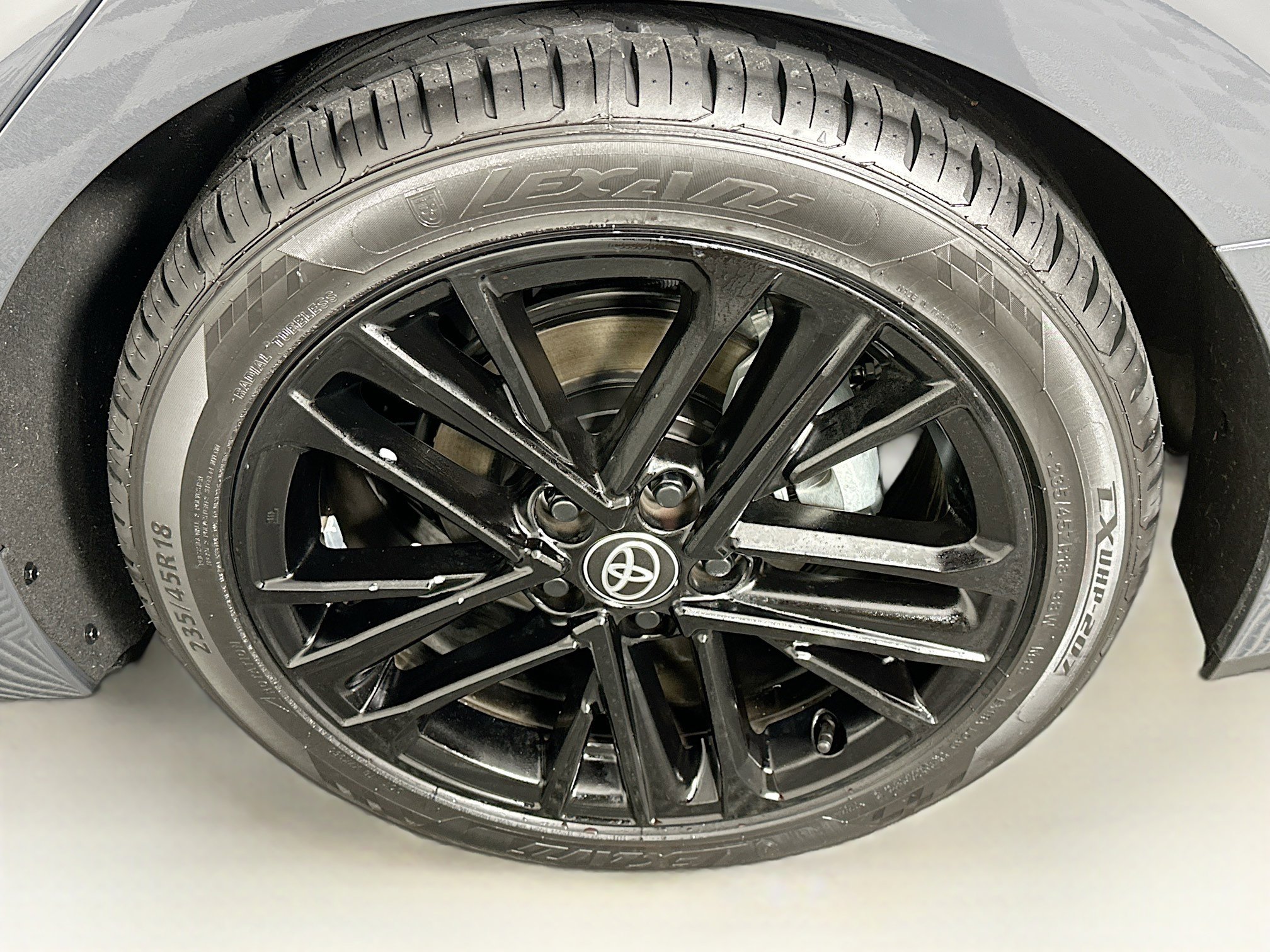 Used 2025 Toyota Camry SE image 11