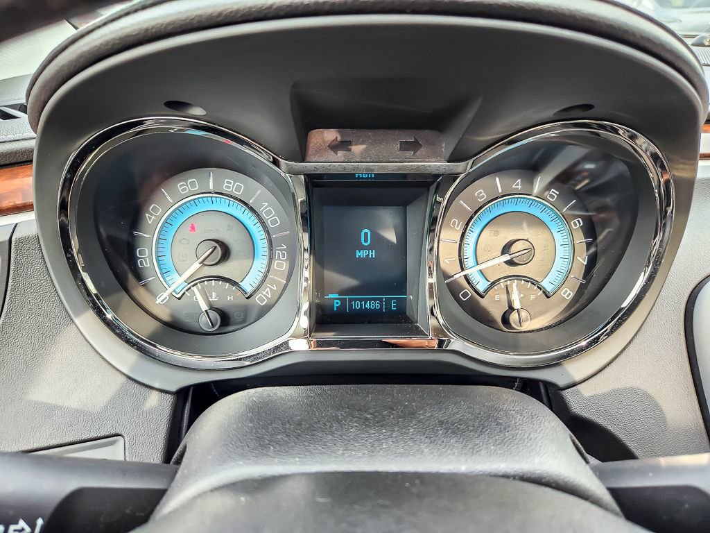 Used 2010 Buick LaCrosse CXL image 12