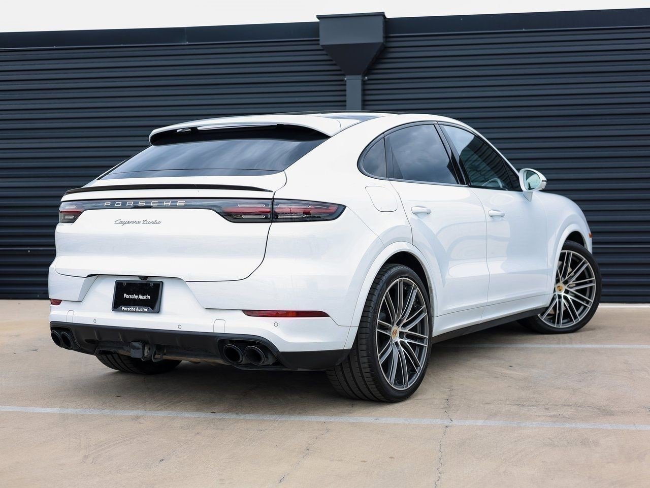 Certified 2023 Porsche Cayenne Turbo image 7