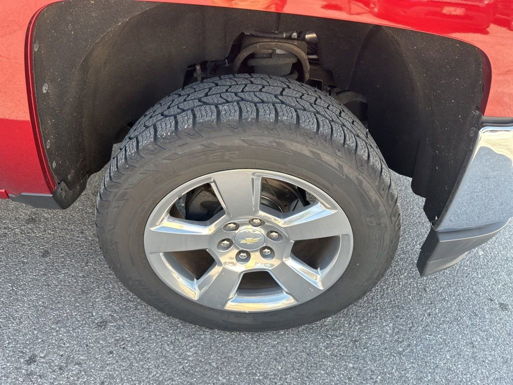 Used 2018 Chevrolet Silverado 1500 LT w/ All Star Edition AWD/4WD image 19