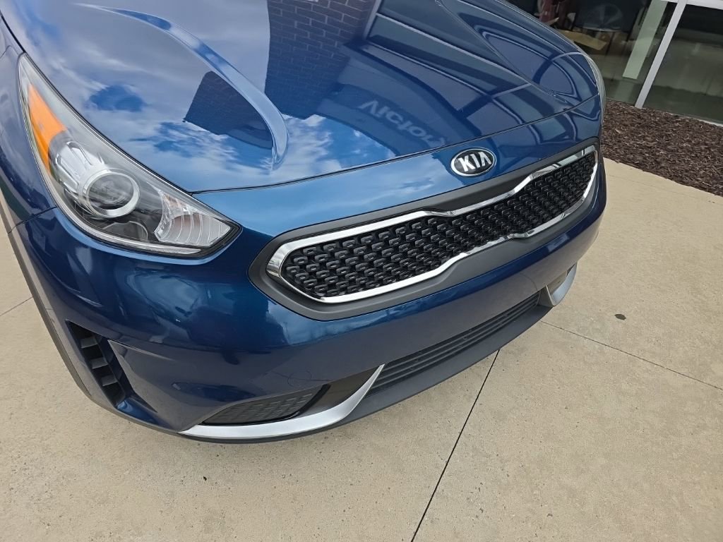 Used 2019 Kia Niro LX FWD image 23