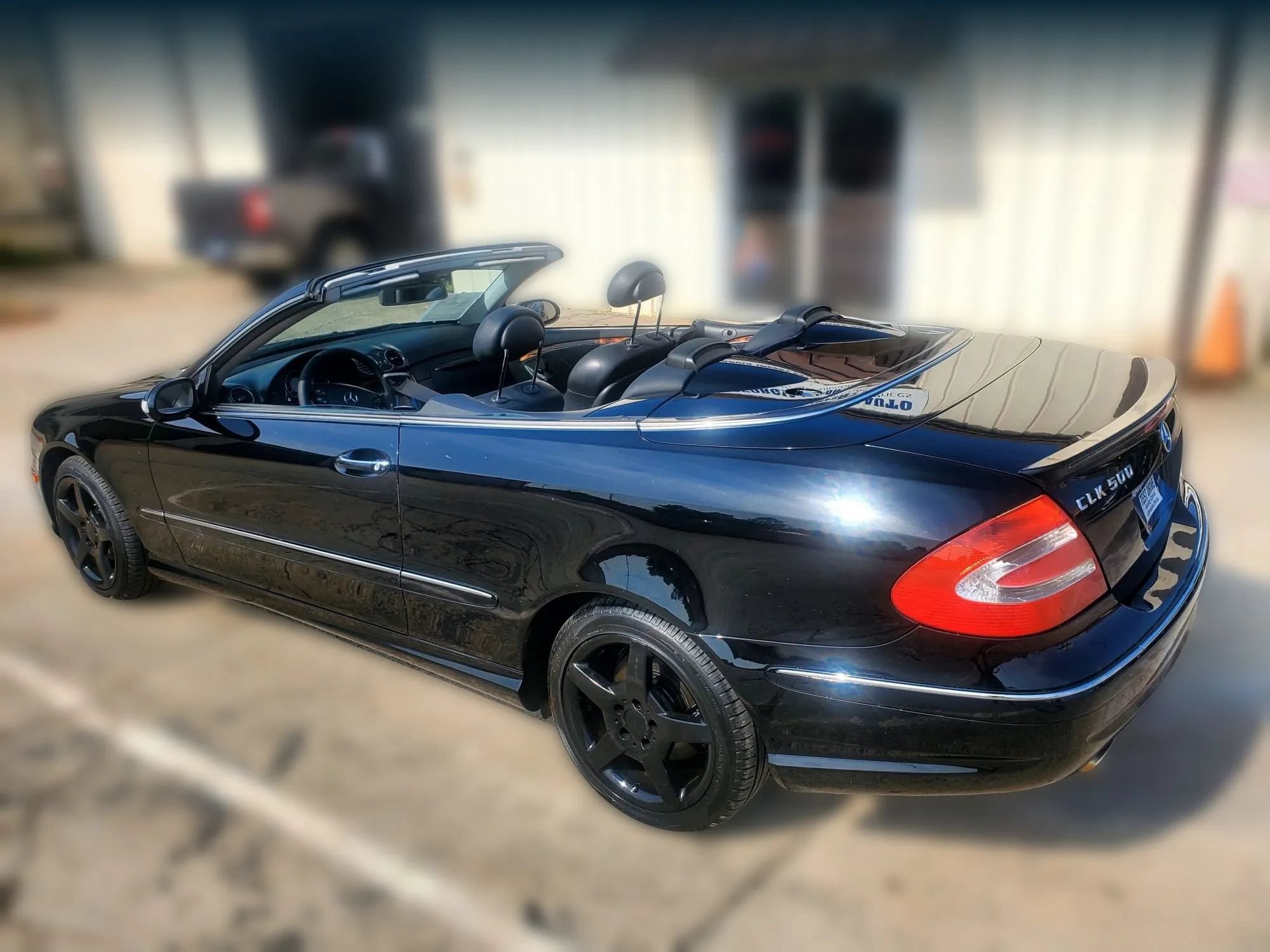 Used 2005 Mercedes-Benz CLK 500 Cabriolet image 50