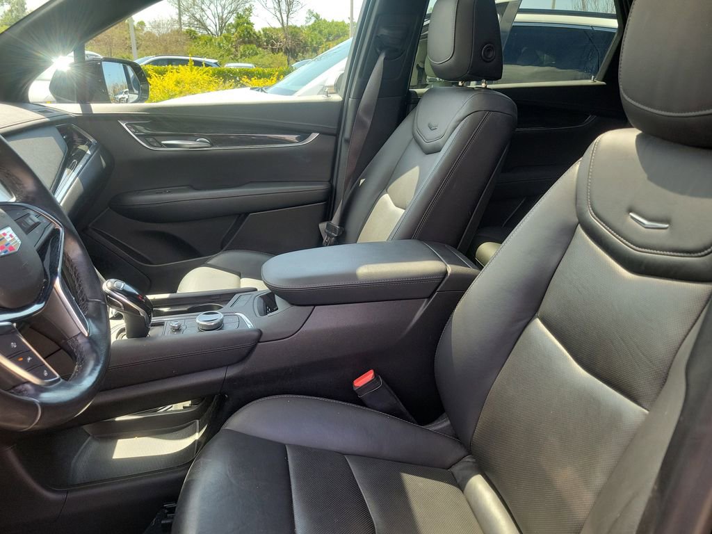 Used 2020 Cadillac XT5 Premium Luxury image 23