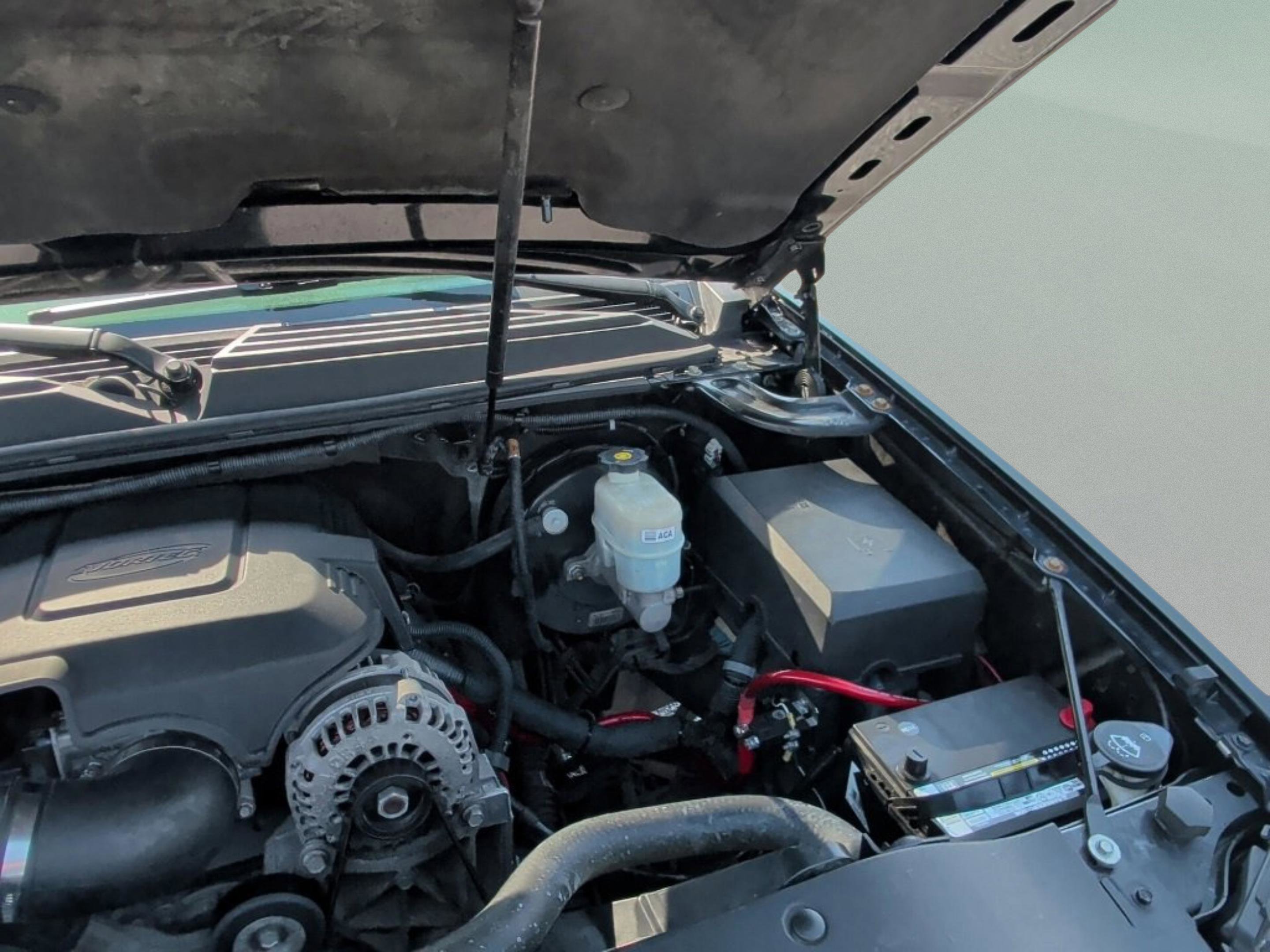 Used 2008 Cadillac Escalade EXT Base image 17