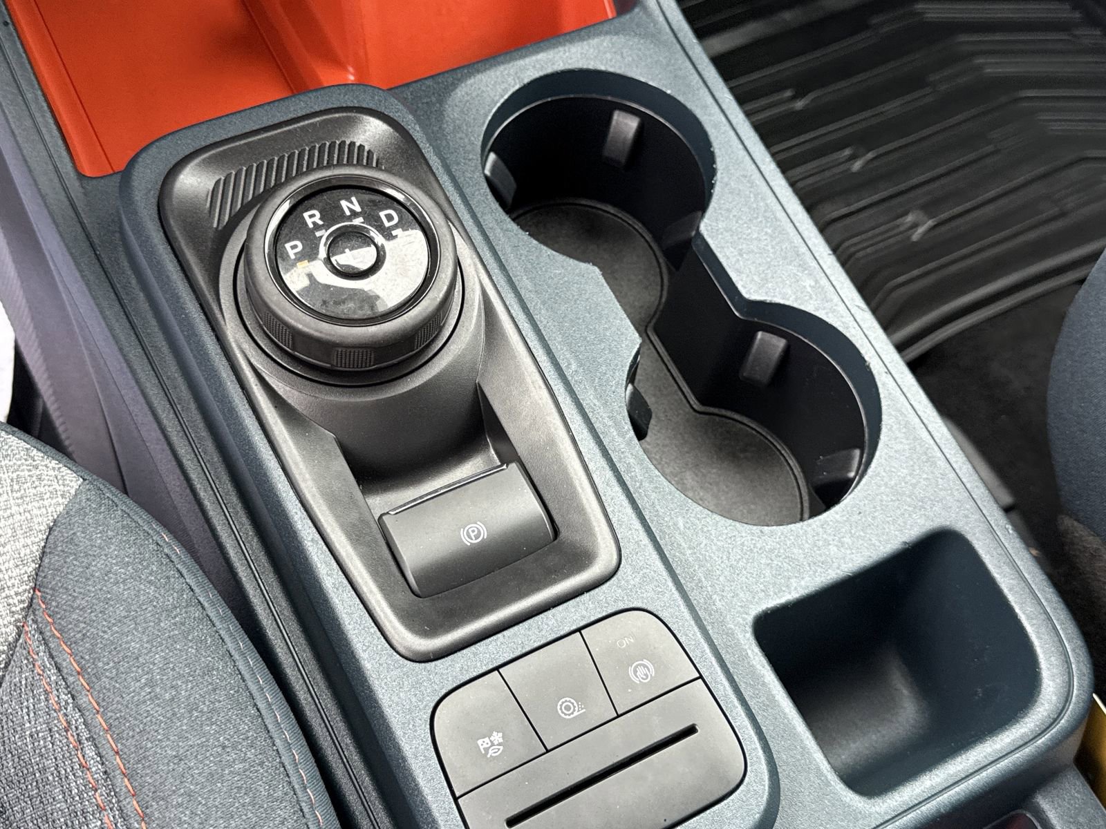 Certified 2024 Ford Maverick XLT image 24