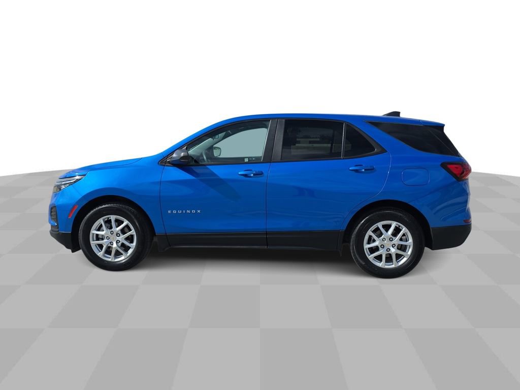 Used 2024 Chevrolet Equinox LS w/ LS Convenience Package FWD image 5