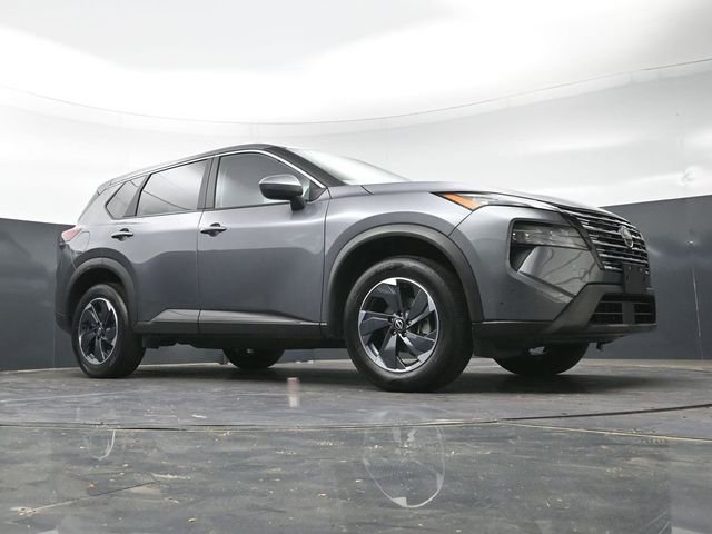 Used 2025 Nissan Rogue SV AWD/4WD image 44