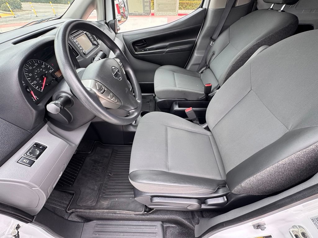 Used 2019 Nissan NV200 SV w/ Navigation Package FWD image 11