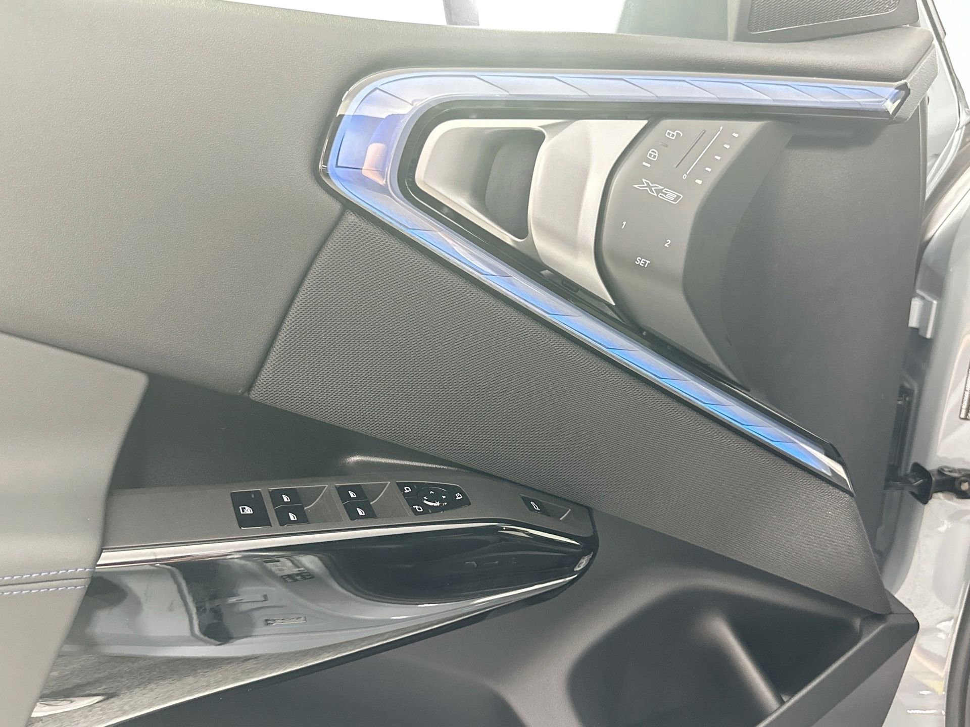 New 2026 BMW X3 xDrive30 w/ Premium Package image 17