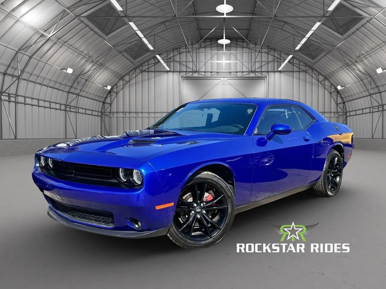 Used 2018 Dodge Challenger SXT w/ Blacktop Package RWD image 13