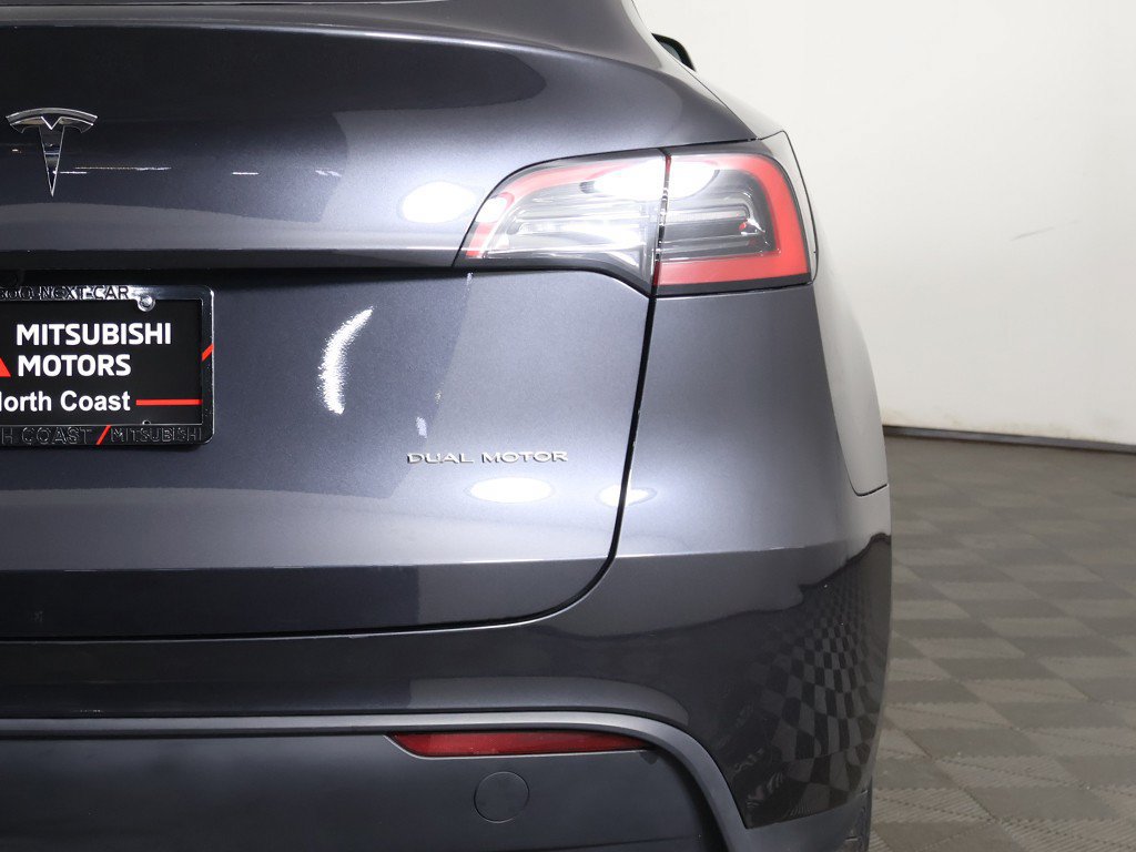 Used 2025 Tesla Model Y Long Range AWD/4WD image 20