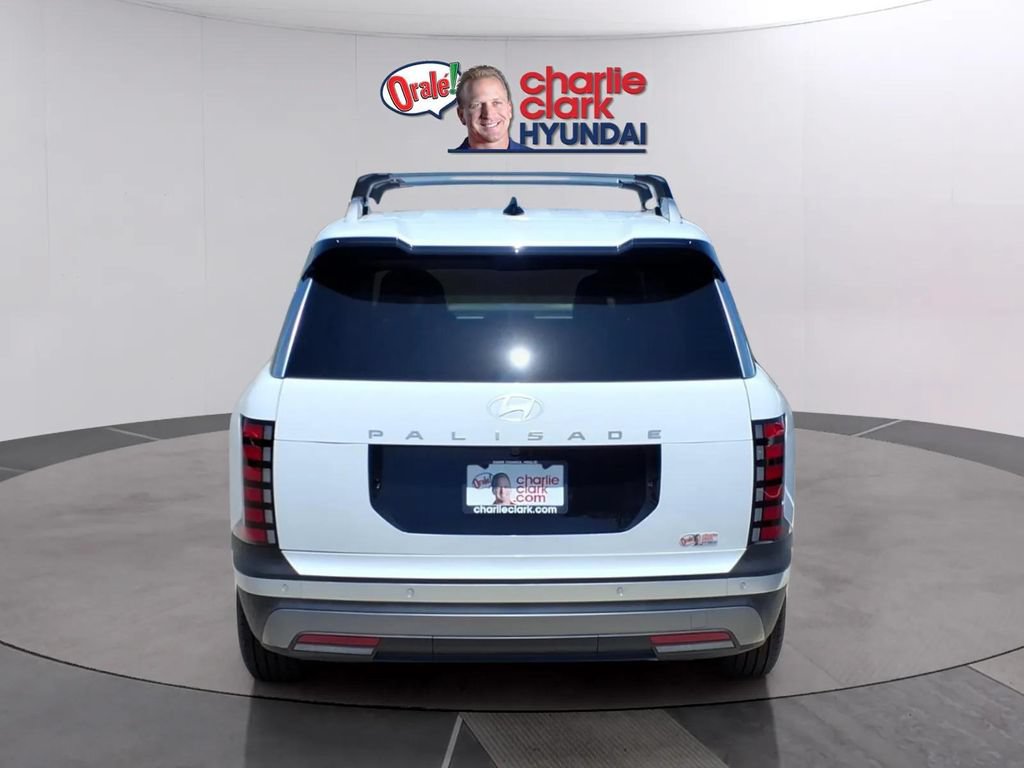 New 2026 Hyundai Palisade SEL FWD image 4