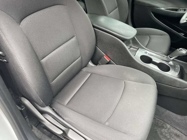Used 2018 Chevrolet Malibu LS FWD image 18