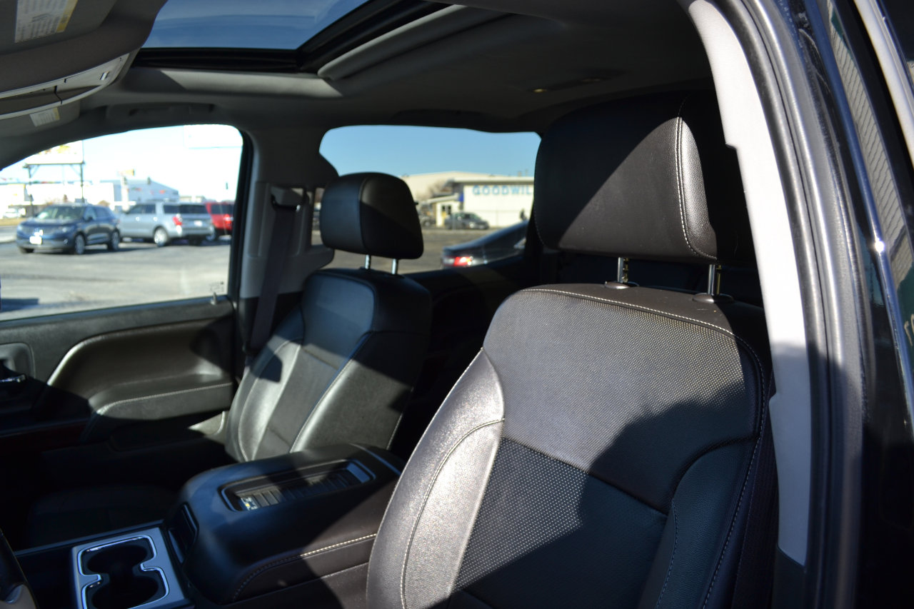 Used 2016 GMC Sierra 1500 SLT w/ SLT Premium Package image 29