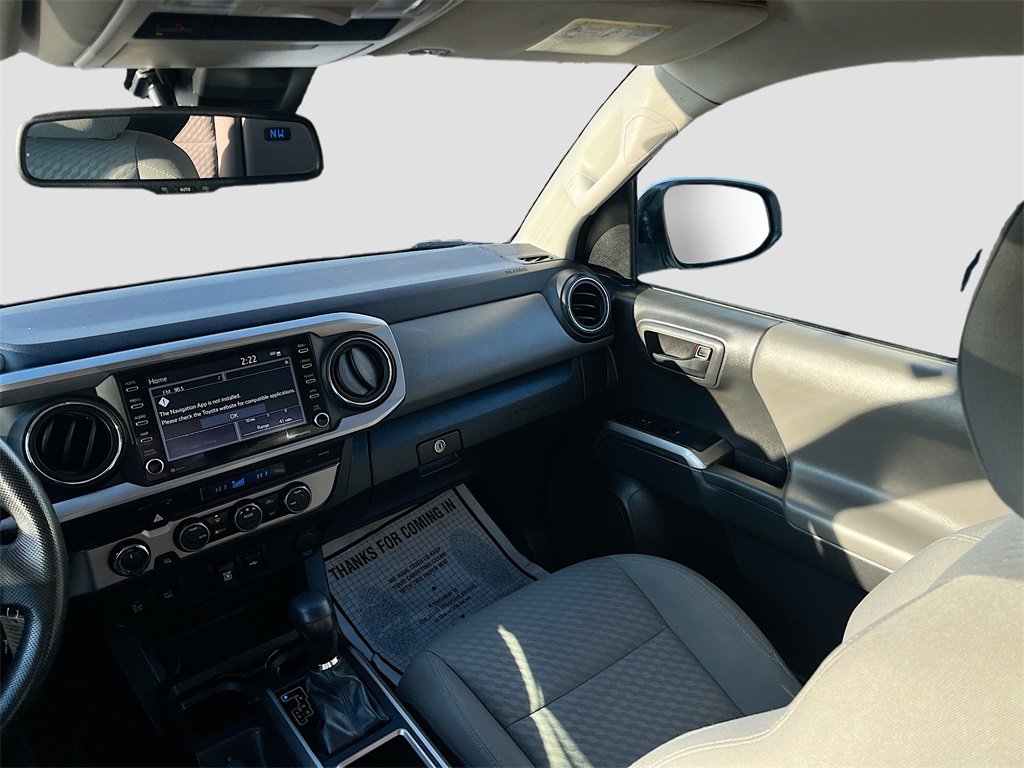 Used 2022 Toyota Tacoma SR5 w/ Technology Package image 22