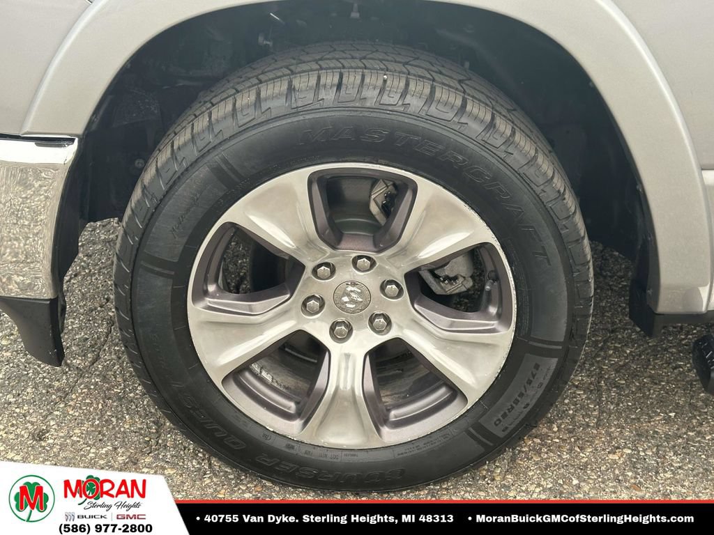 Used 2021 RAM 1500 Laramie AWD/4WD image 9