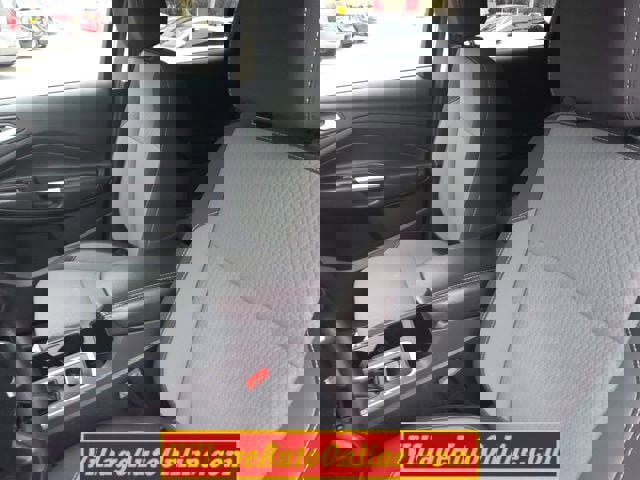 Used 2017 Ford Escape SE w/ Equipment Group 201A image 18