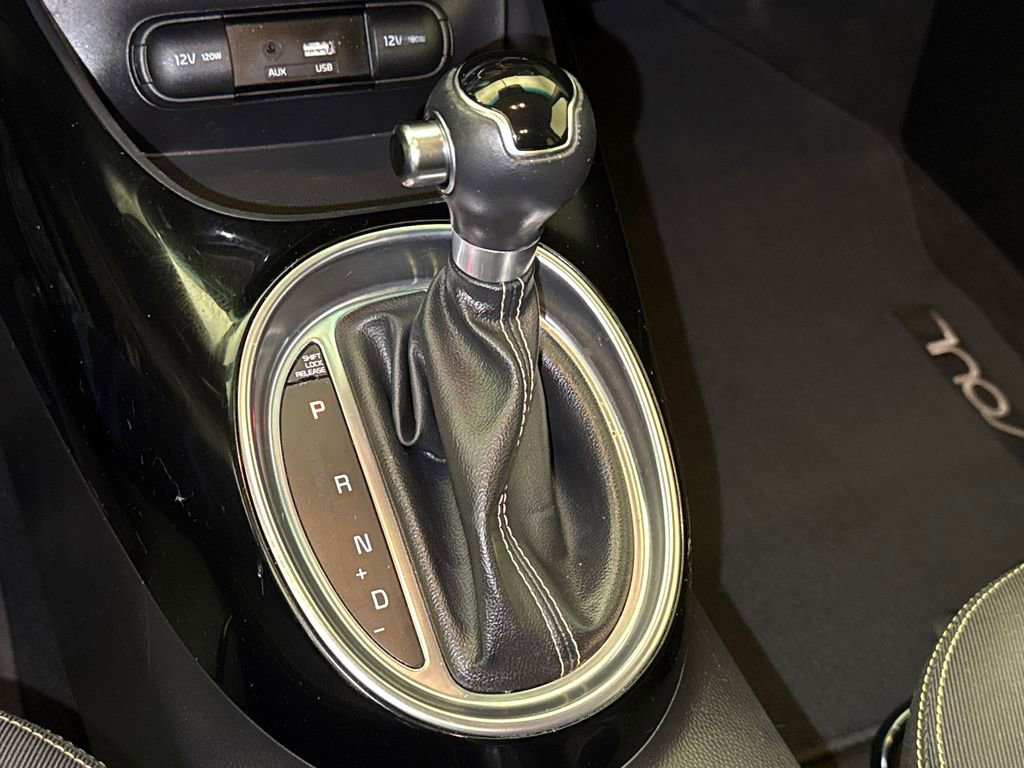 Used 2016 Kia Soul + w/ Audio Package FWD image 27