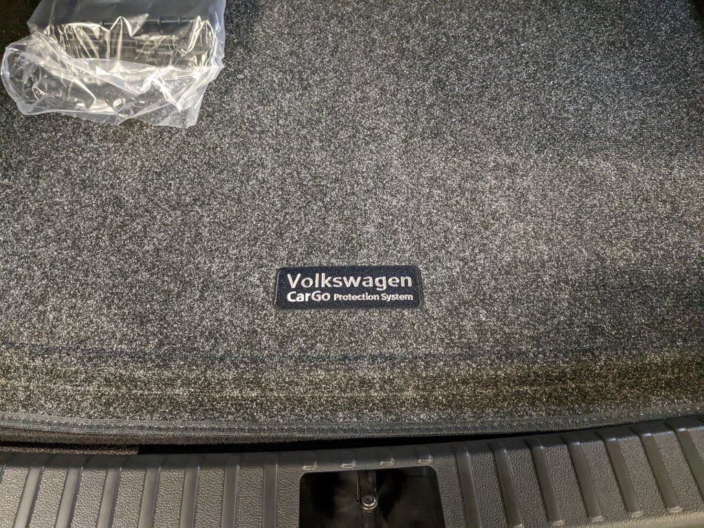 New 2026 Volkswagen Taos SEL AWD/4WD image 28