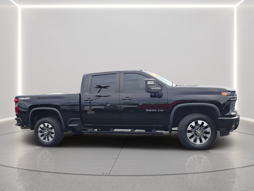 Certified 2024 Chevrolet Silverado 2500 Custom w/ Custom Value Package AWD/4WD image 4