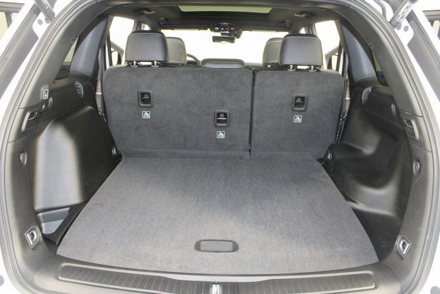 New 2025 Jeep Grand Cherokee Limited w/ Luxury Tech Group II image 22