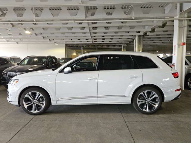 Used 2022 Audi Q7 3.0T Prestige AWD/4WD image 4