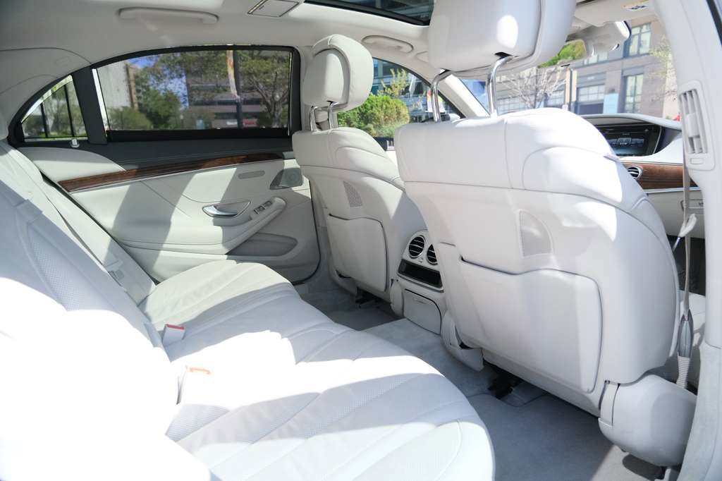 Used 2016 Mercedes-Benz S 550 Sedan image 26