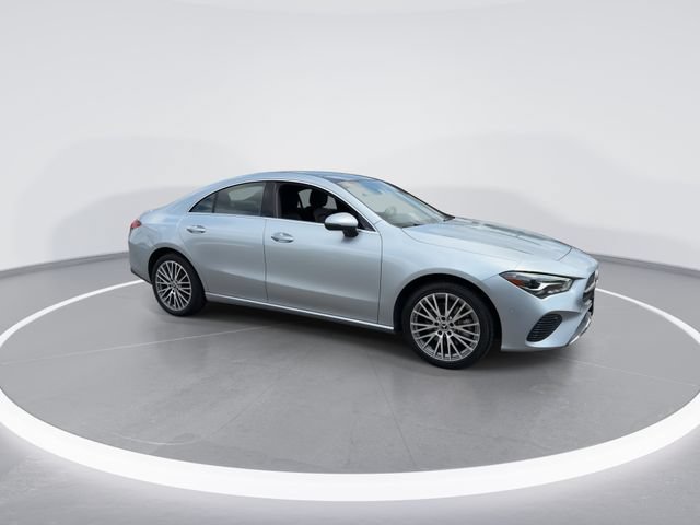 Used 2025 Mercedes-Benz CLA 250 image 2