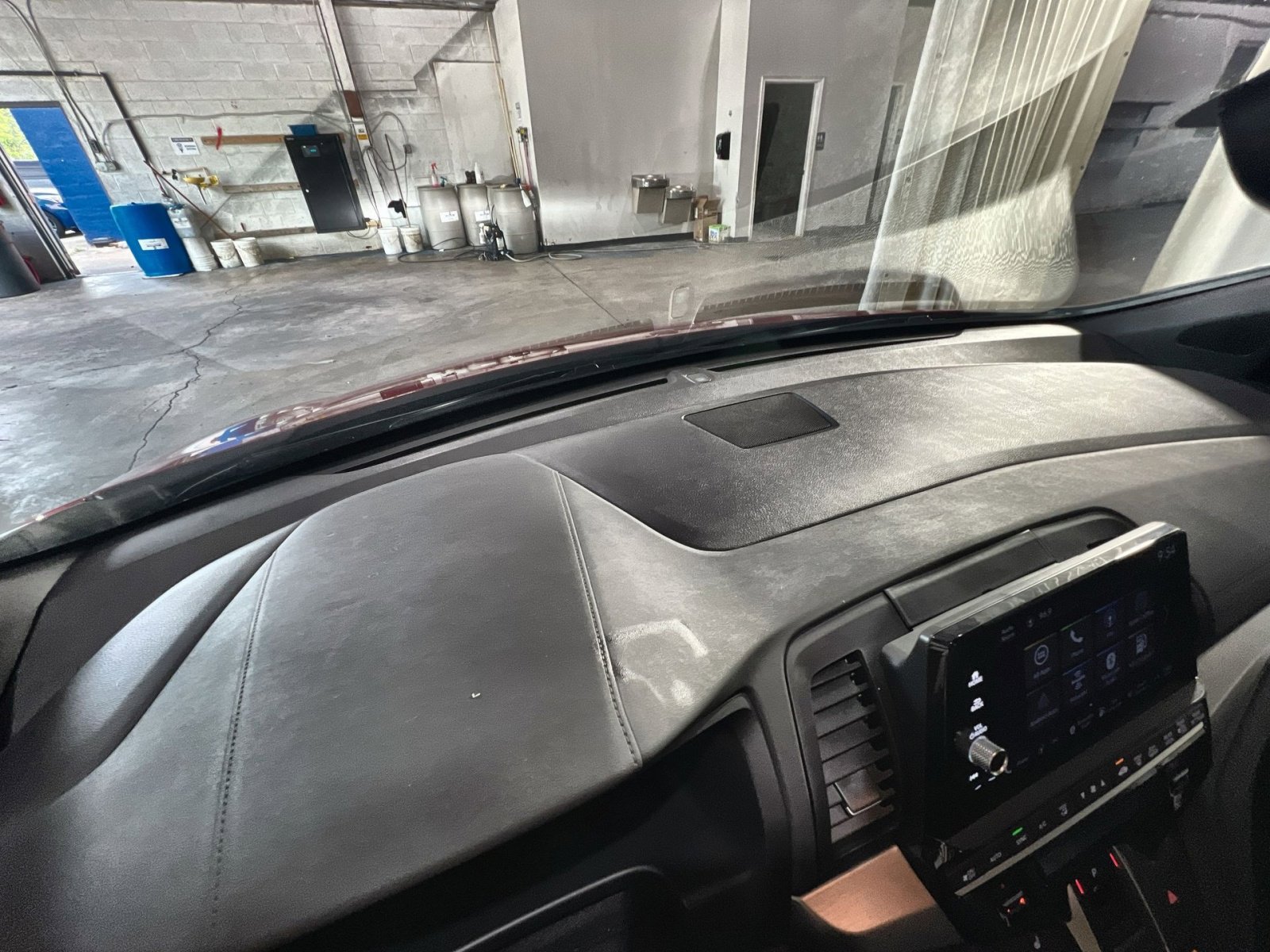 Used 2025 Honda Odyssey Sport-L image 18