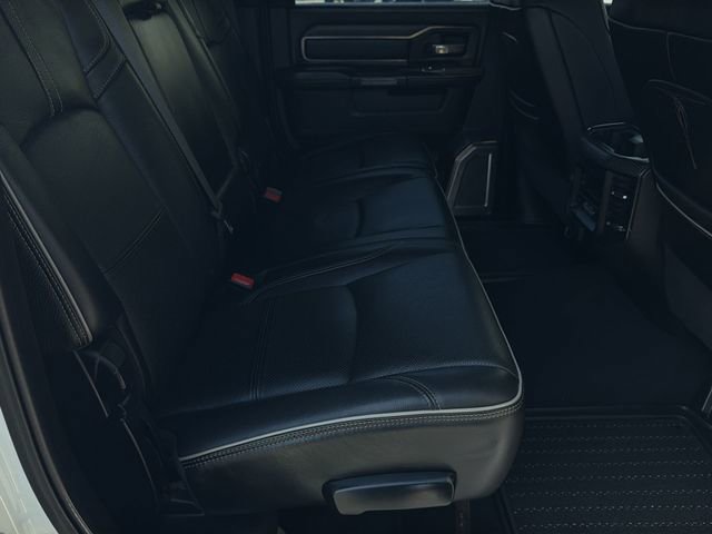 Used 2020 RAM 2500 Limited AWD/4WD image 43