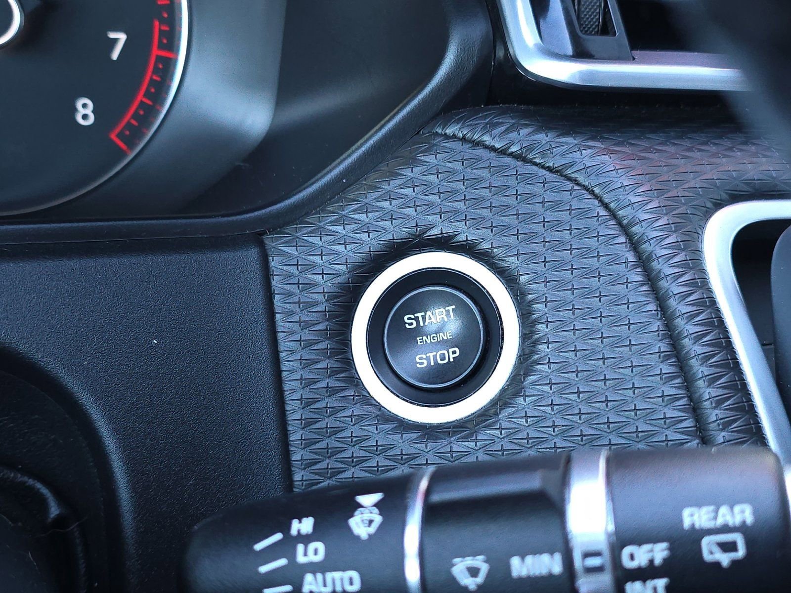 Used 2020 Land Rover Range Rover Velar S image 22