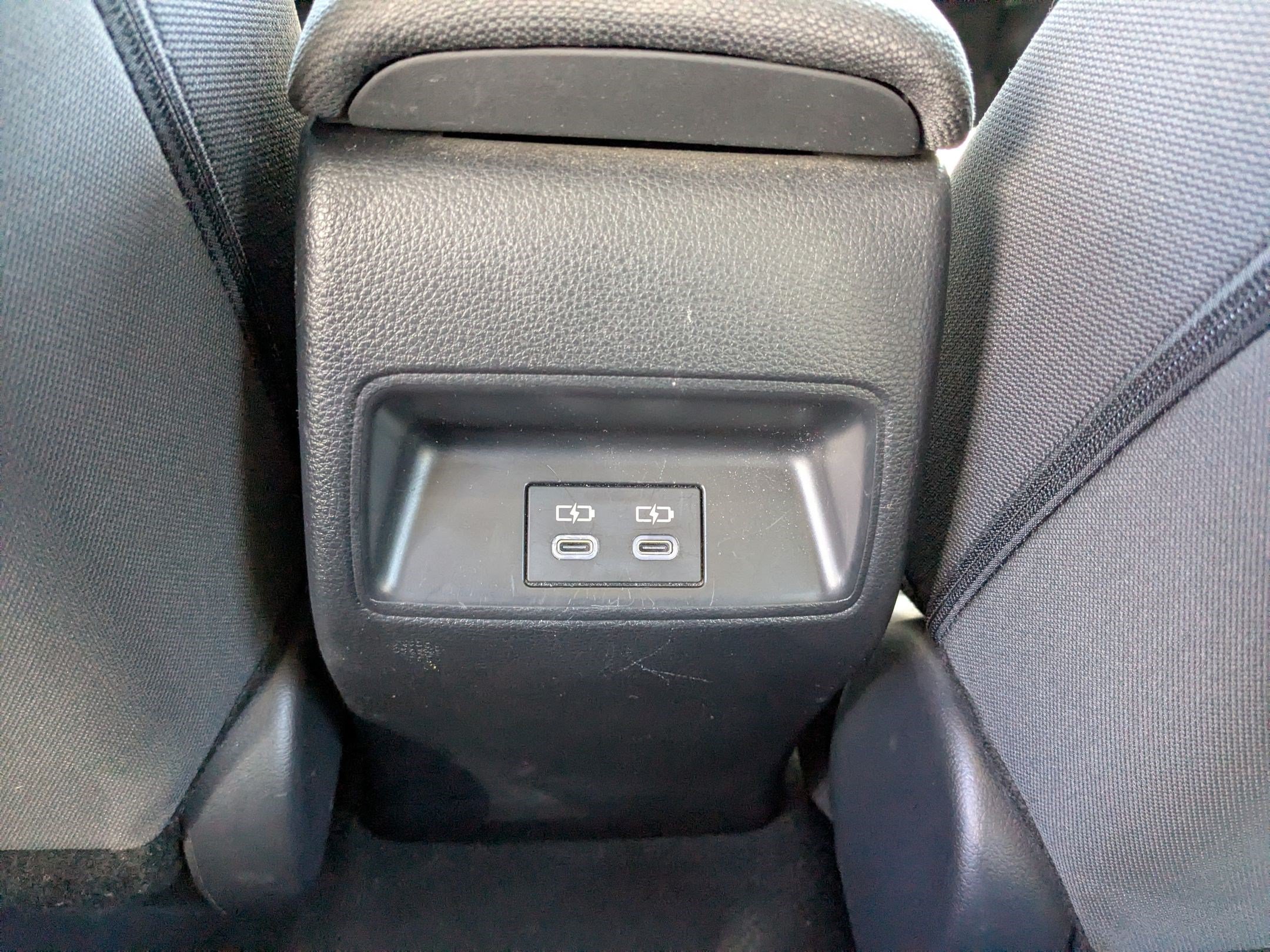 Used 2024 Toyota Corolla LE FWD image 28