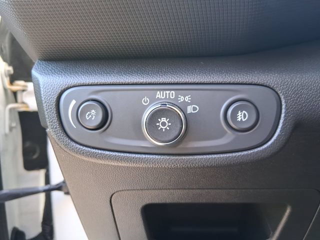 Used 2023 Chevrolet TrailBlazer RS w/ Sun and Liftgate Package AWD/4WD image 15