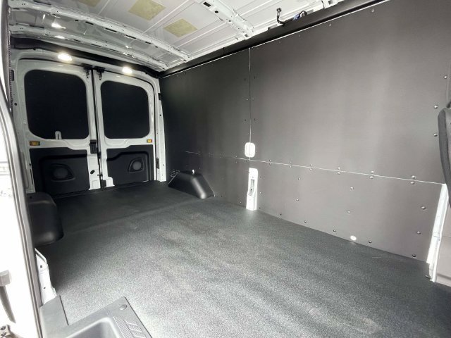 New 2027 Ford Transit 250 148 Medium Roof w/ Load Area Protection Package RWD image 8