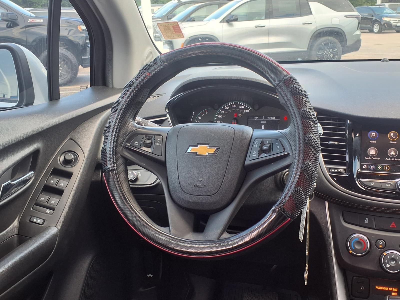 Used 2022 Chevrolet Trax LS w/ Tint and Cruise Package FWD image 9